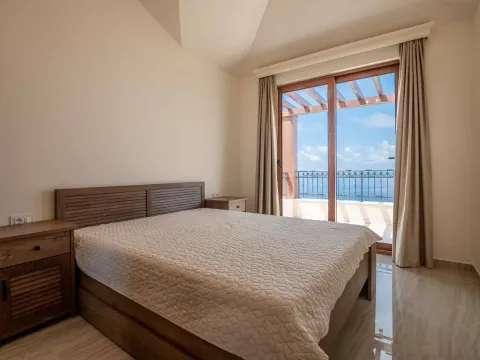 Sale, house, 335m², Blizikuće, Budva - image 17