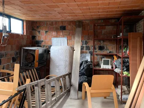 Prodaja, kuća, 190m², Vrbovno, Lazarevac - image 17