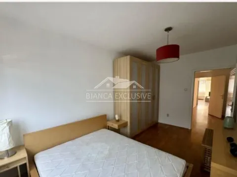 Prodaja, četvorosoban stan, 90m², Đeram Pijaca, Beograd - image 6
