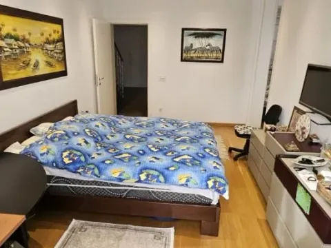 Sale, three bedroom apartment, 148m², Vračar Hram, Vračar Sve Podlokacije - image 6