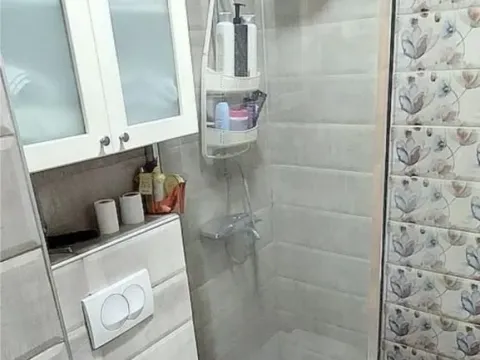 Izdavanje, četvorosoban stan, 105m², Rotkvarija, Novi Sad Sve Podlokacije - image 13