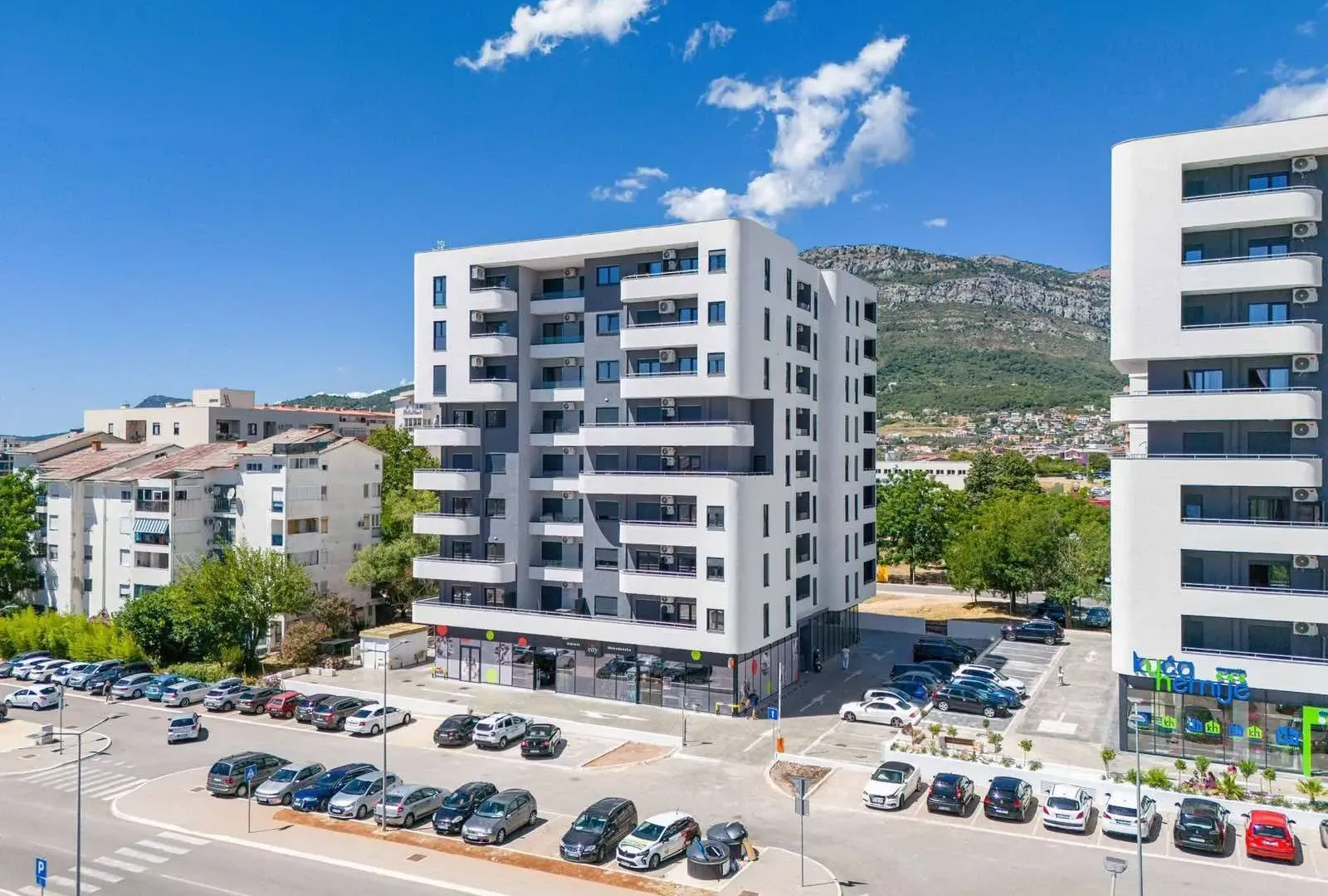 Rent, one bedroom apartment, 44m², Centar, Bar