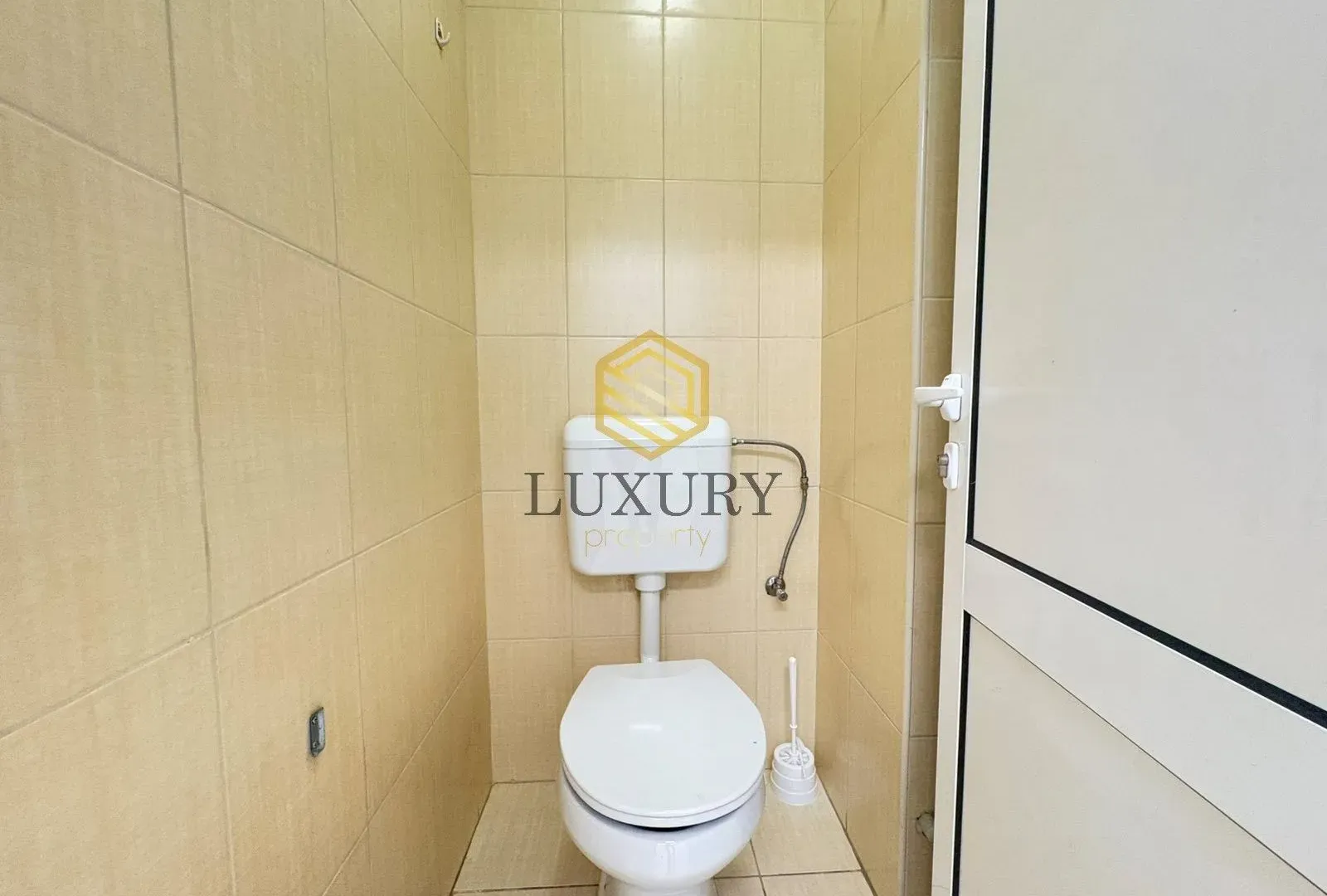 Rent, office space, 23m², Stari Aerodrom, Podgorica