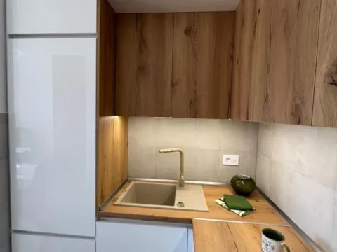Rent, one bedroom apartment, 42m², Novo naselje, Novi Sad - image 9