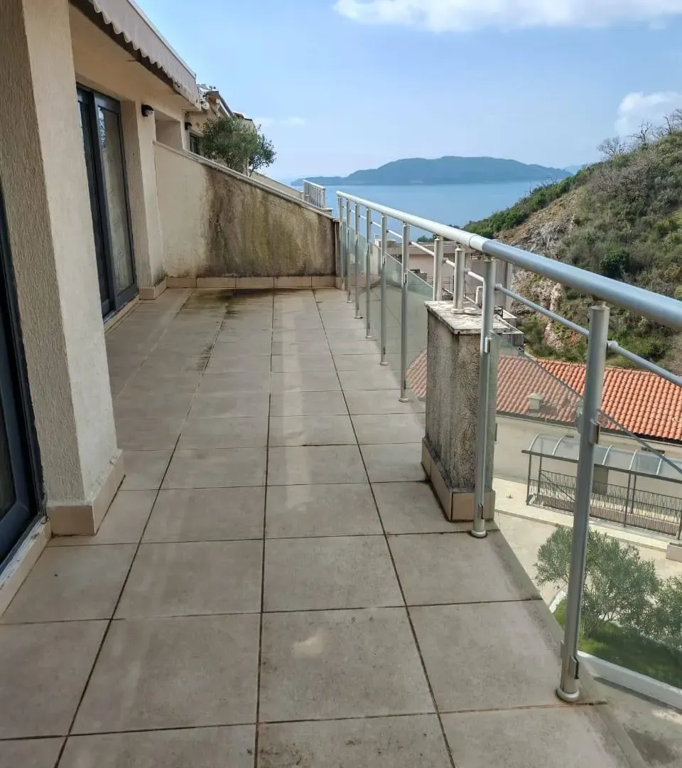 Prodaja, dvosoban stan, 77m², Pržno, Budva