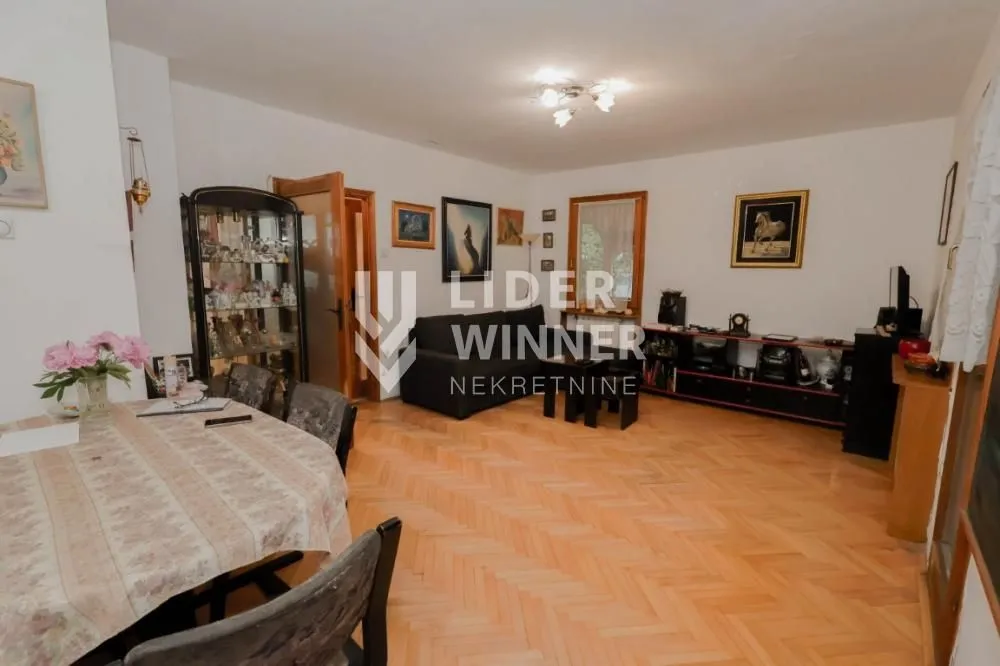 Sale, house, 182m², Bežanijska Kosa 3, Bežanijska Kosa Sve Podlokacije
