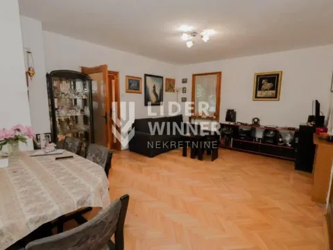 Sale, house, 182m², Bežanijska Kosa 3, Bežanijska Kosa Sve Podlokacije - image 9