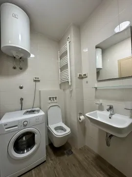 Prodaja, jednosoban stan, 46m², City Kvart, Podgorica - image 17
