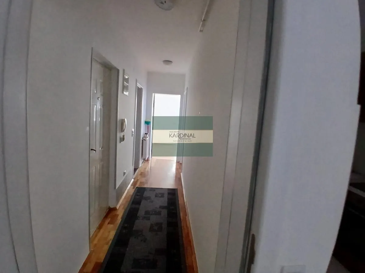 Izdavanje, trosoban stan, 65m², Sarina Medja, Jagodina