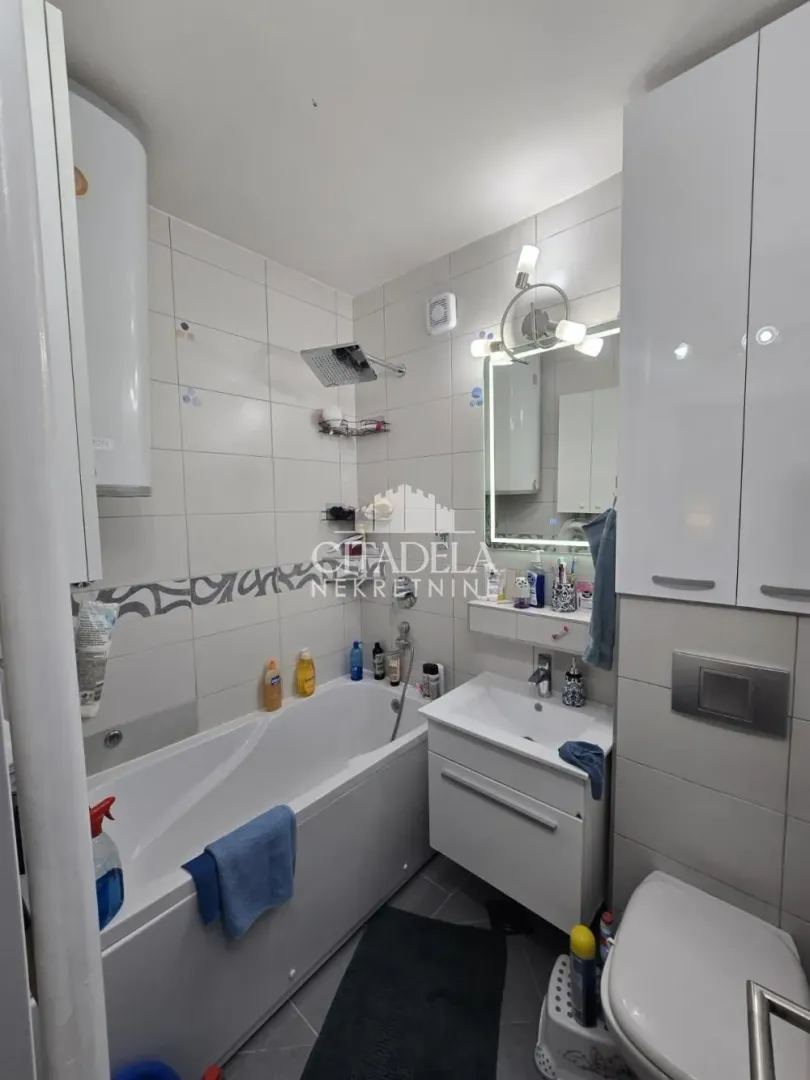 Sale, two bedroom apartment, 56m², Konjarnik, Voždovac Sve Podlokacije