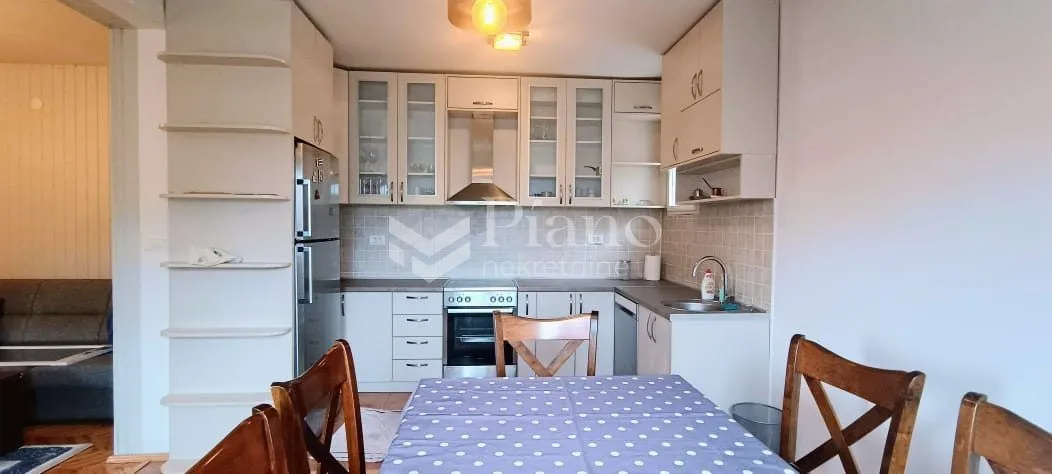 Rent, two bedroom apartment, 82m², Stari Aerodrom, Podgorica