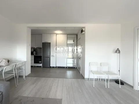 Izdavanje, trosoban stan, 58m², Novi Beograd Blok 28, Novi Beograd Sve Podlokacije - image 4