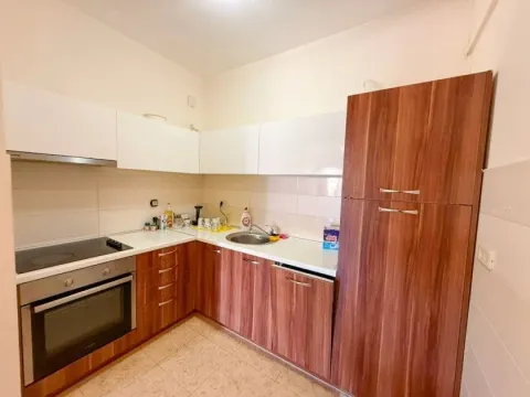 Rent, two bedroom apartment, 73m², Centar, Podgorica - image 3