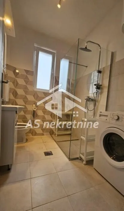 Izdavanje, dvosoban stan, 47m², Đeram Pijaca, Beograd