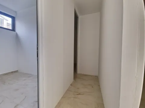 Rent, office space, 68m², Budva, Crna Gora - image 2