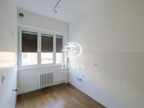 Sale, three bedroom apartment, 92m², Vračar Sve Podlokacije, Beograd - image 5