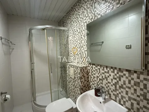 Izdavanje, trosoban stan, 98m², City Kvart, Podgorica - image 4