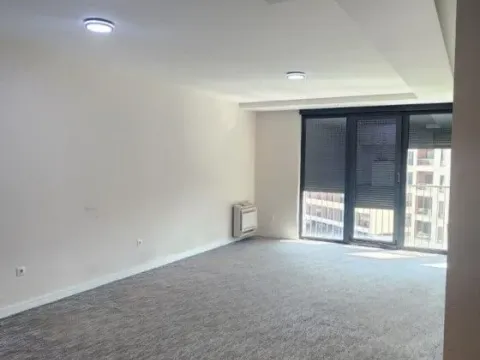 Izdavanje, trosoban stan, 80m², Kod Capital Plaze, Podgorica - image 5