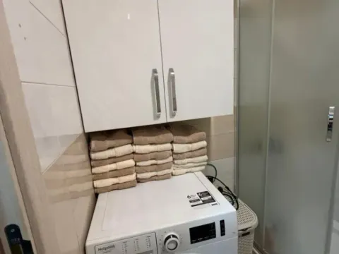 Prodaja, jednosoban stan, 42m², Stari Aerodrom, Podgorica - image 12