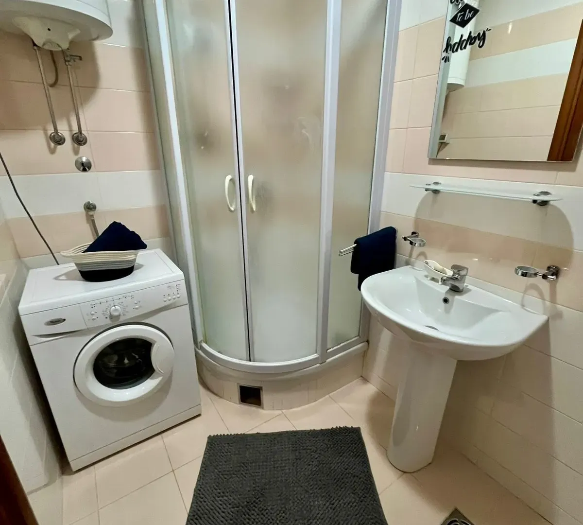 Rent, one bedroom apartment, 44m², Stari Aerodrom, Podgorica