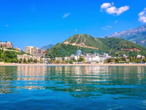 Prodaja, dvosoban stan, 84m², Budva, Crna Gora - image 13