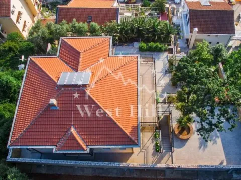 Sale, house, 663m², Budva, Crna Gora - image 24