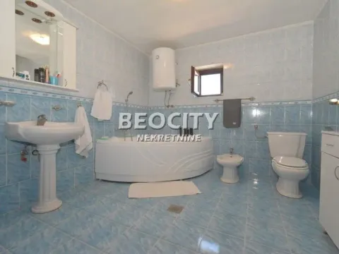 Prodaja, kuća, 360m², Kudeljarski Nasip, Pančevo - image 9