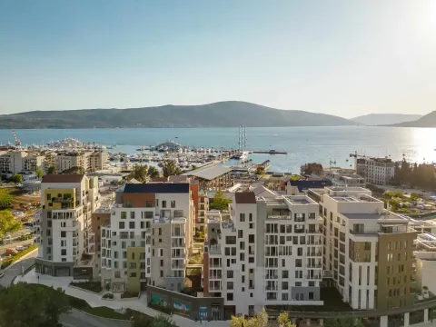 Prodaja, dvosoban stan, 179m², Porto Montenegro, Tivat