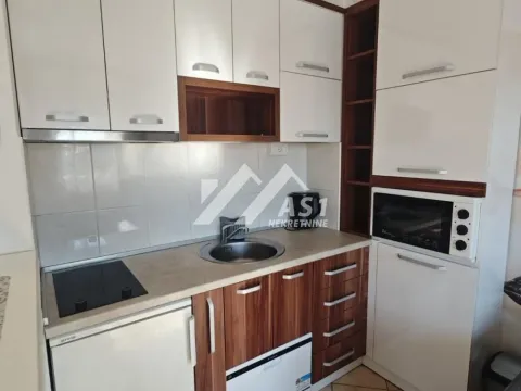 Izdavanje, stan, 22m², Rotkvarija, Novi Sad Sve Podlokacije - image 2