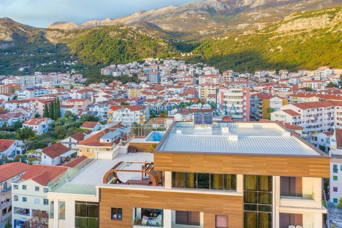 Prodaja, trosoban stan, 396m², Budva, Crna Gora