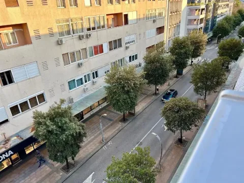 Prodaja, trosoban stan, 103m², Centar, Podgorica - image 16