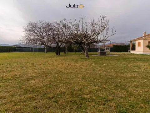 Izdavanje, kuća, 170m², Dajbabe, Podgorica - image 20