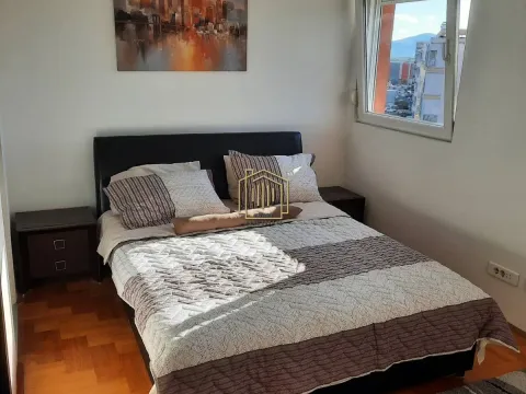 Izdavanje, jednosoban stan, 37m², City Kvart, Podgorica - image 5