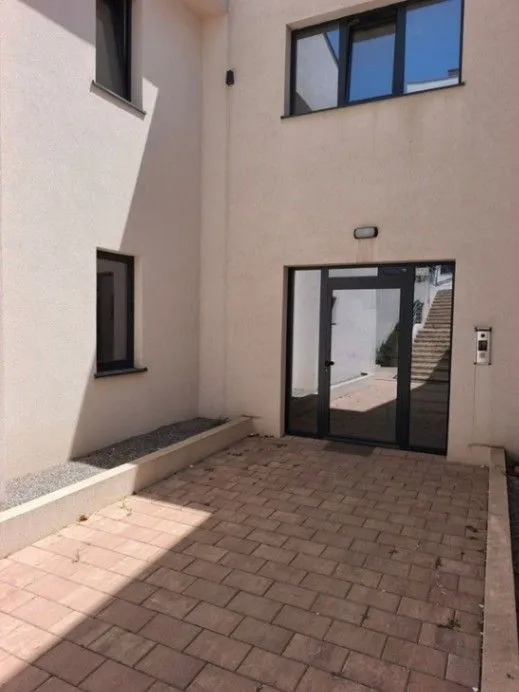 Rent, studio apartment, 30m², Gorica C, Podgorica