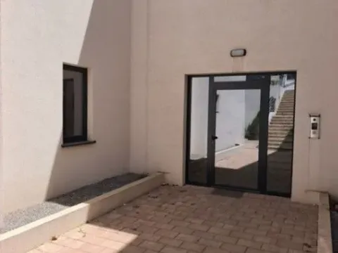 Rent, studio apartment, 30m², Gorica C, Podgorica - image 5