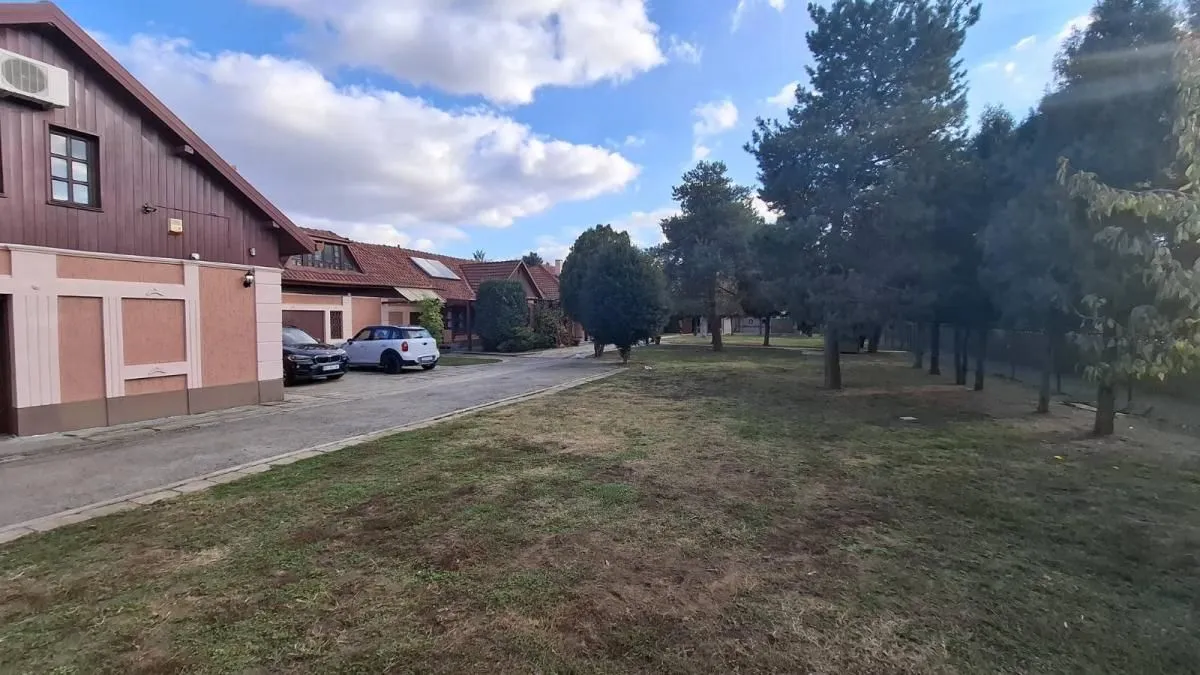 Prodaja, kuća, 481m², Bečej, Novi Sad