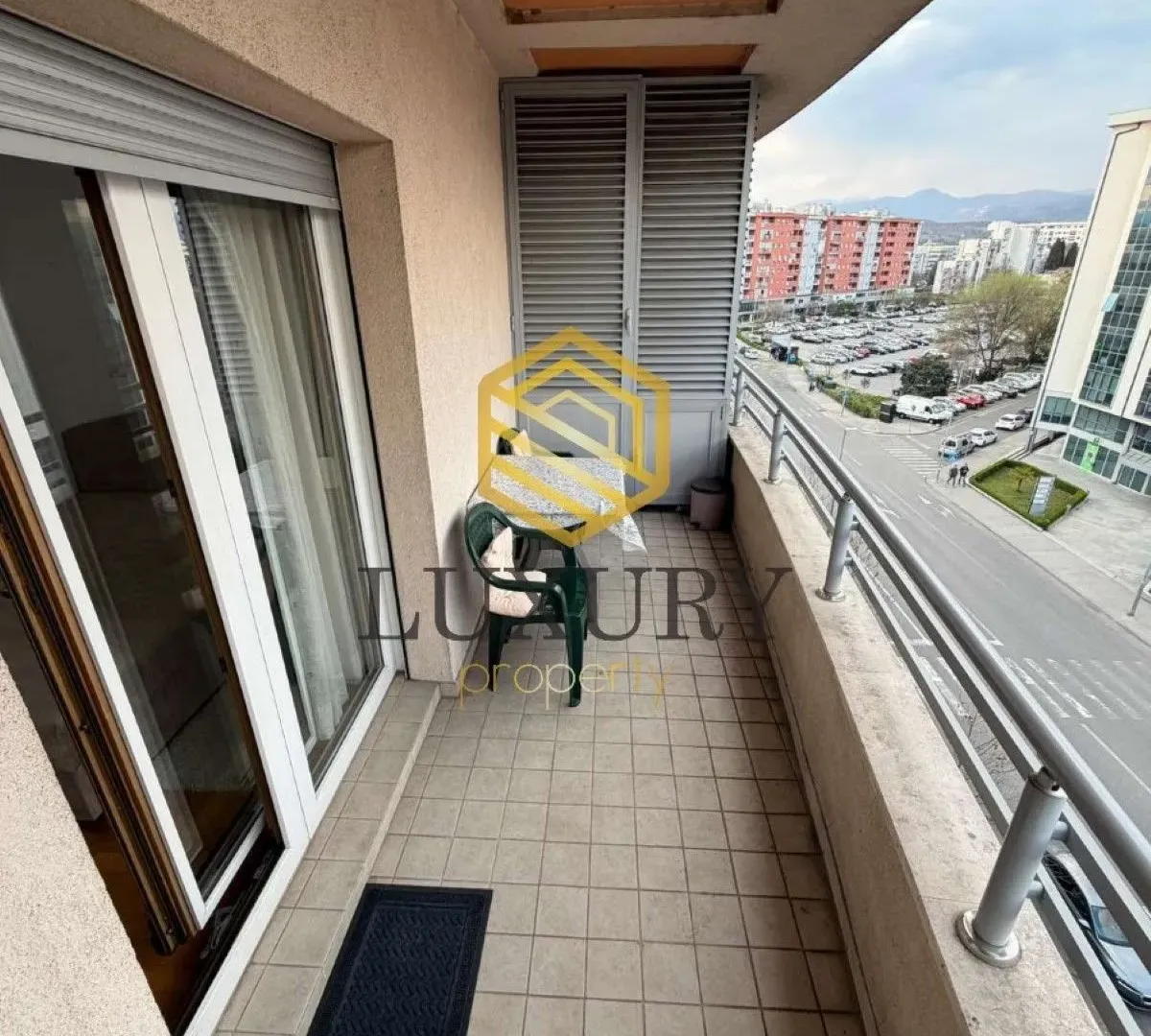 Izdavanje, garsonjera, 32m², City Kvart, Podgorica