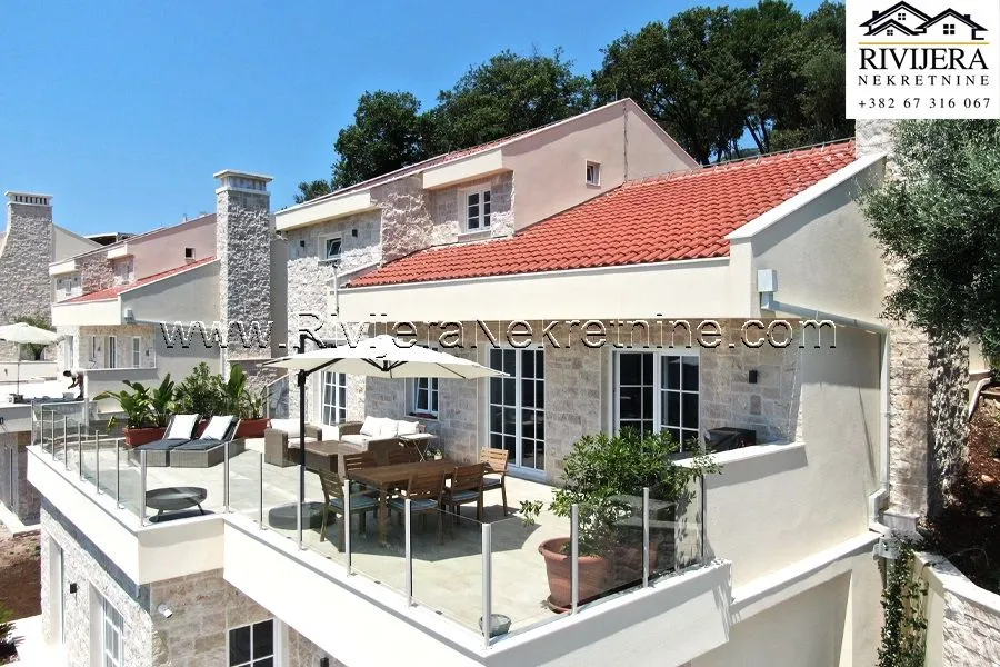 Prodaja, kuća, 300m², Podi, Herceg Novi