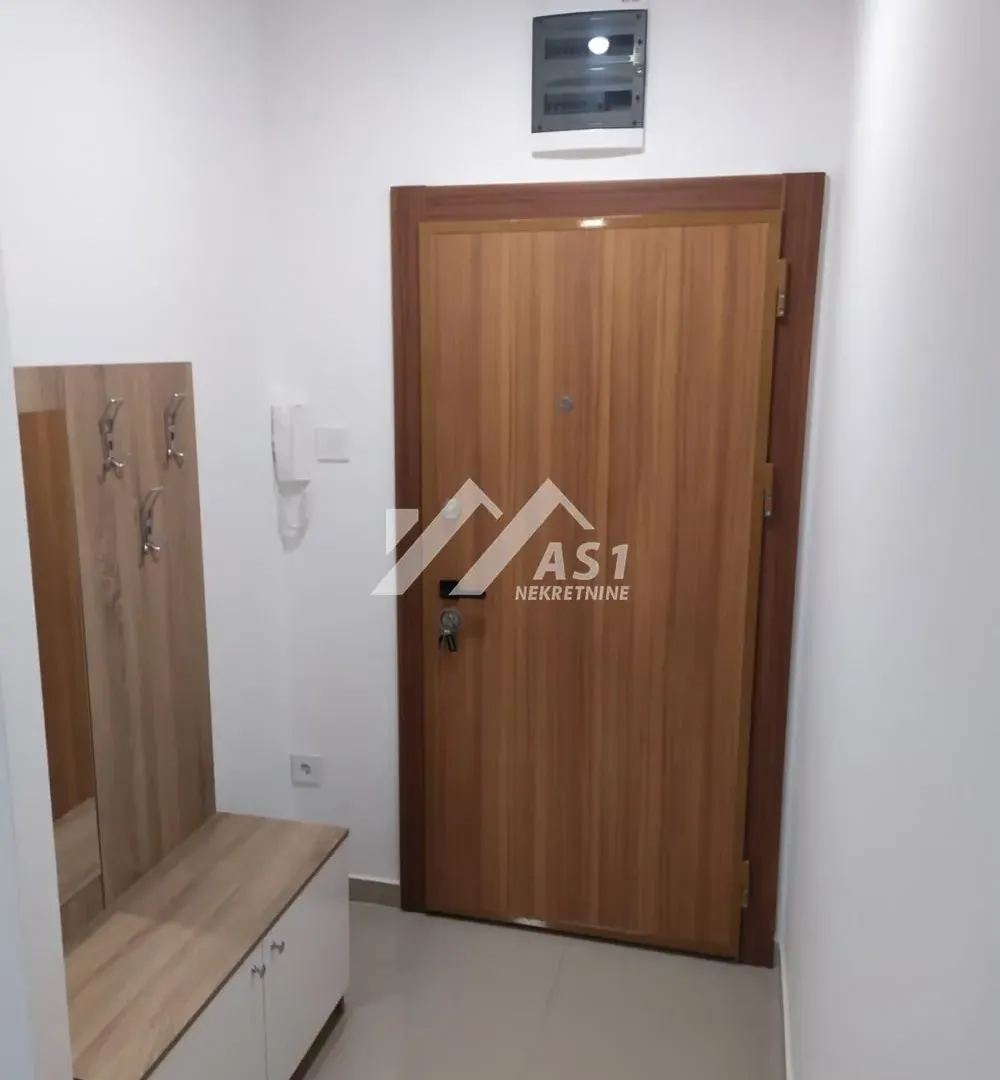 Rent, one bedroom apartment, 37m², Novo naselje, Novi Sad