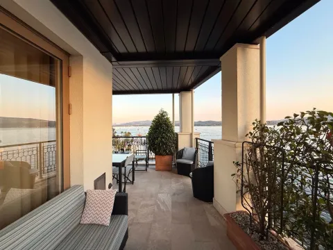 Prodaja, stan, 135m², Tivat, Crna Gora - image 9