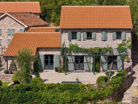 Prodaja, kuća, 293m², Donja Lastva, Tivat - image 6