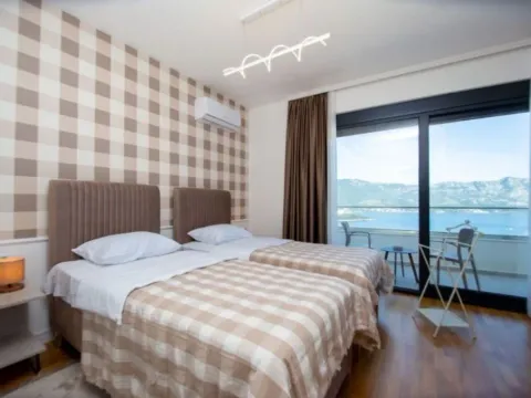 Rent, house, 250m², Reževići, Budva - image 9