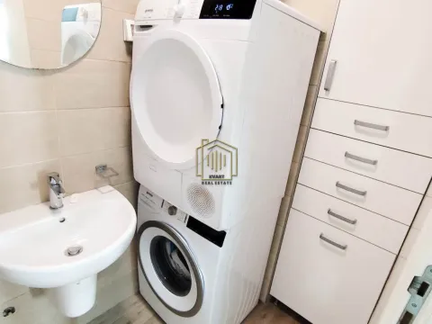 Izdavanje, dvosoban stan, 65m², City Kej, Podgorica - image 5