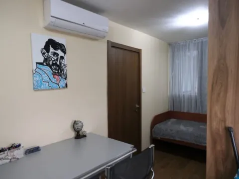 Izdavanje, dvosoban stan, 77m², Blok 5, Podgorica - image 11