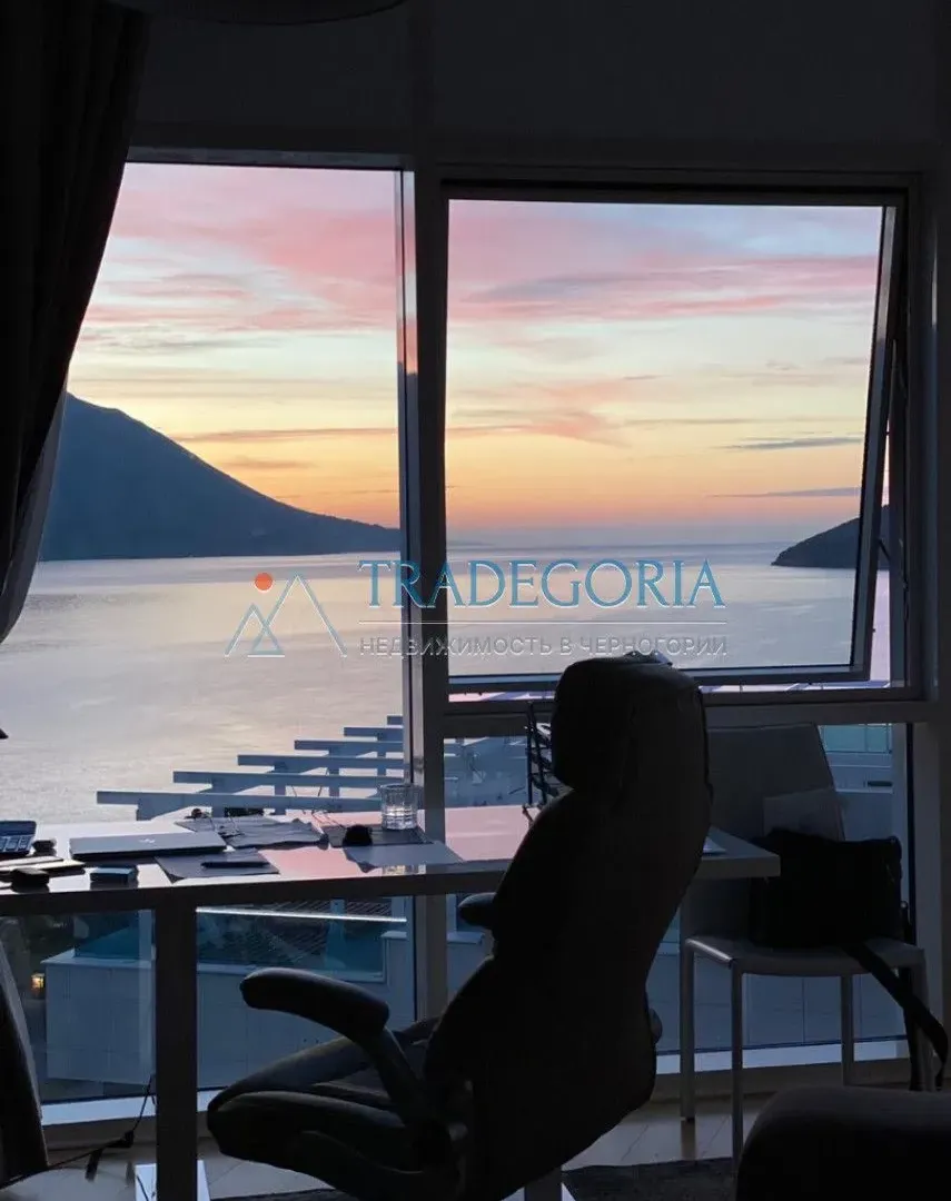 Prodaja, dvosoban stan, 77m², Budva, Crna Gora