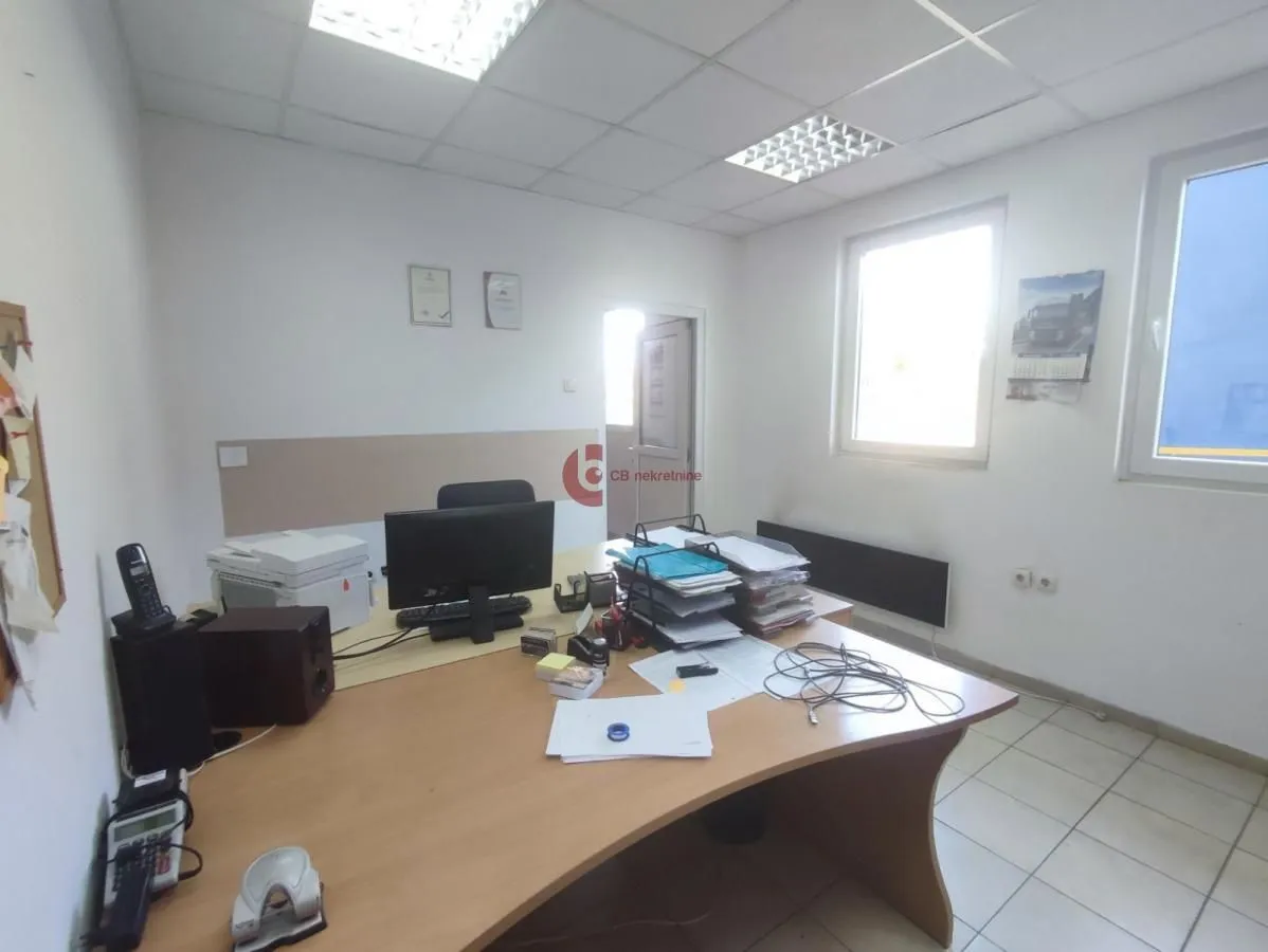 Rent, office space, 665m², Bački Vinogradi, Subotica