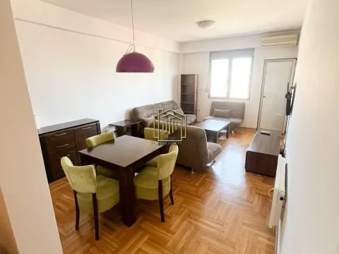 Izdavanje, jednosoban stan, 51m², Stari Aerodrom, Podgorica - image 3