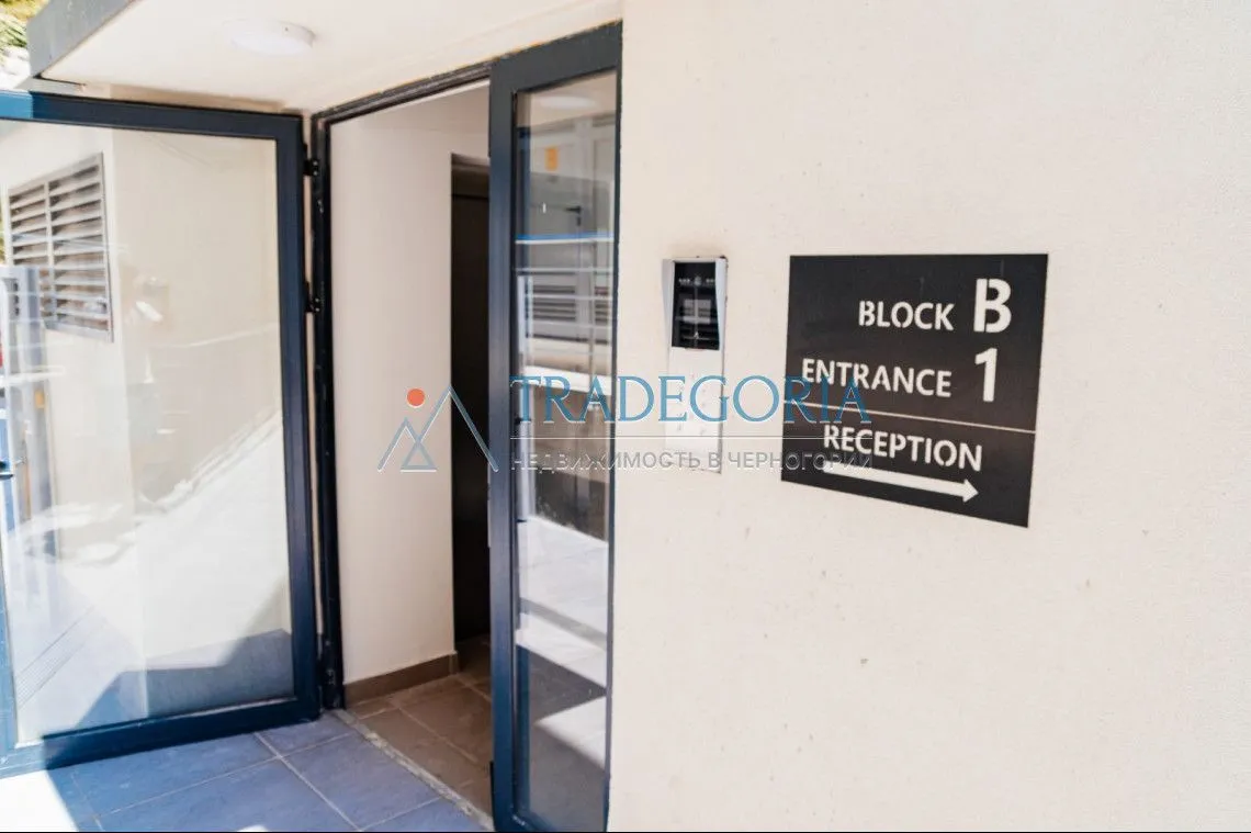 Prodaja, dvosoban stan, 110m², Rafailovići, Budva
