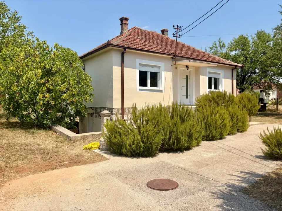 Rent, house, 125m², Ibričevina, Podgorica