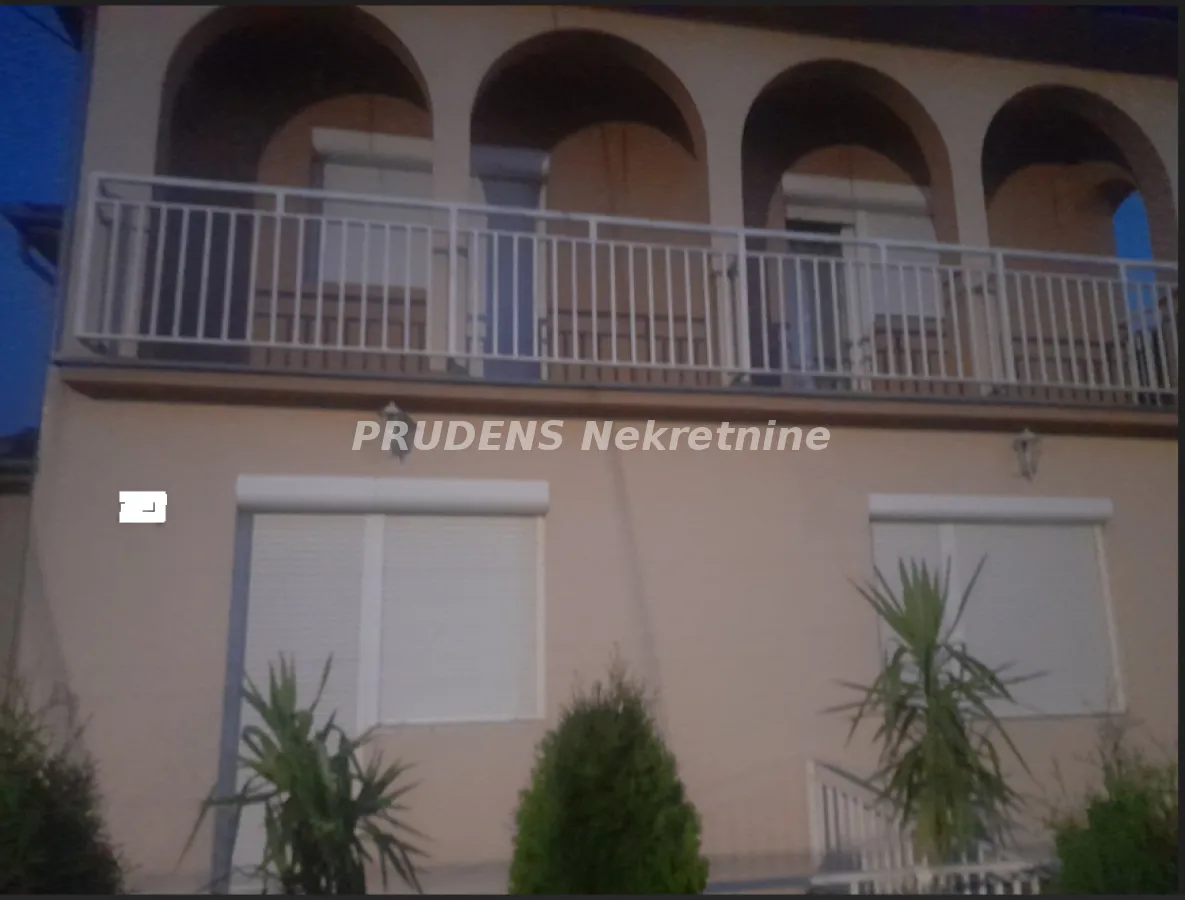 Prodaja, kuća, 165m², Dobanovci, Surčin